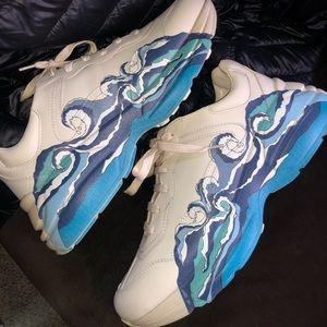 GUCCI Ryhton “wave” sneakers